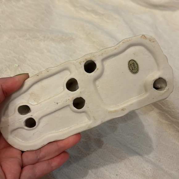 Dicken’s Collectibles Christmas Village pieces - Picture 7 of 11